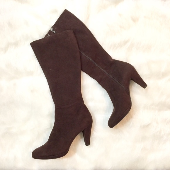 Liz Claiborne Shoes - 💋LAST CHANCE!!! 💋 Liz Claiborne Suede Boots