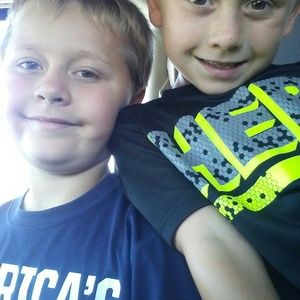 Meet your Posher, Ambee