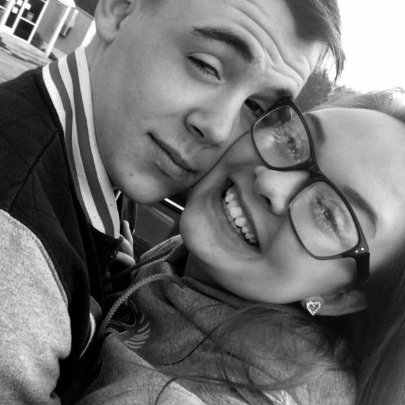 Meet your Posher, Katlyn - Picture 1 of 1