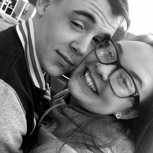 Meet your Posher, Katlyn