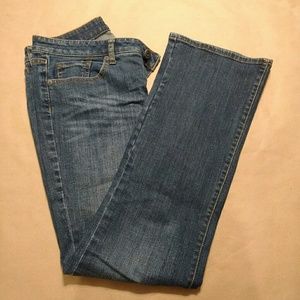 Straight leg/Boot cut stretch jeans
