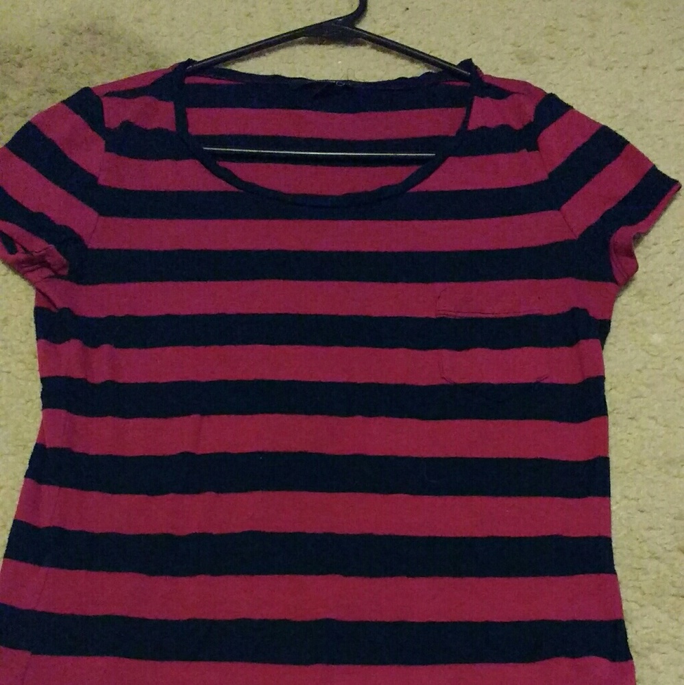 pink and navy blue tee with pocket