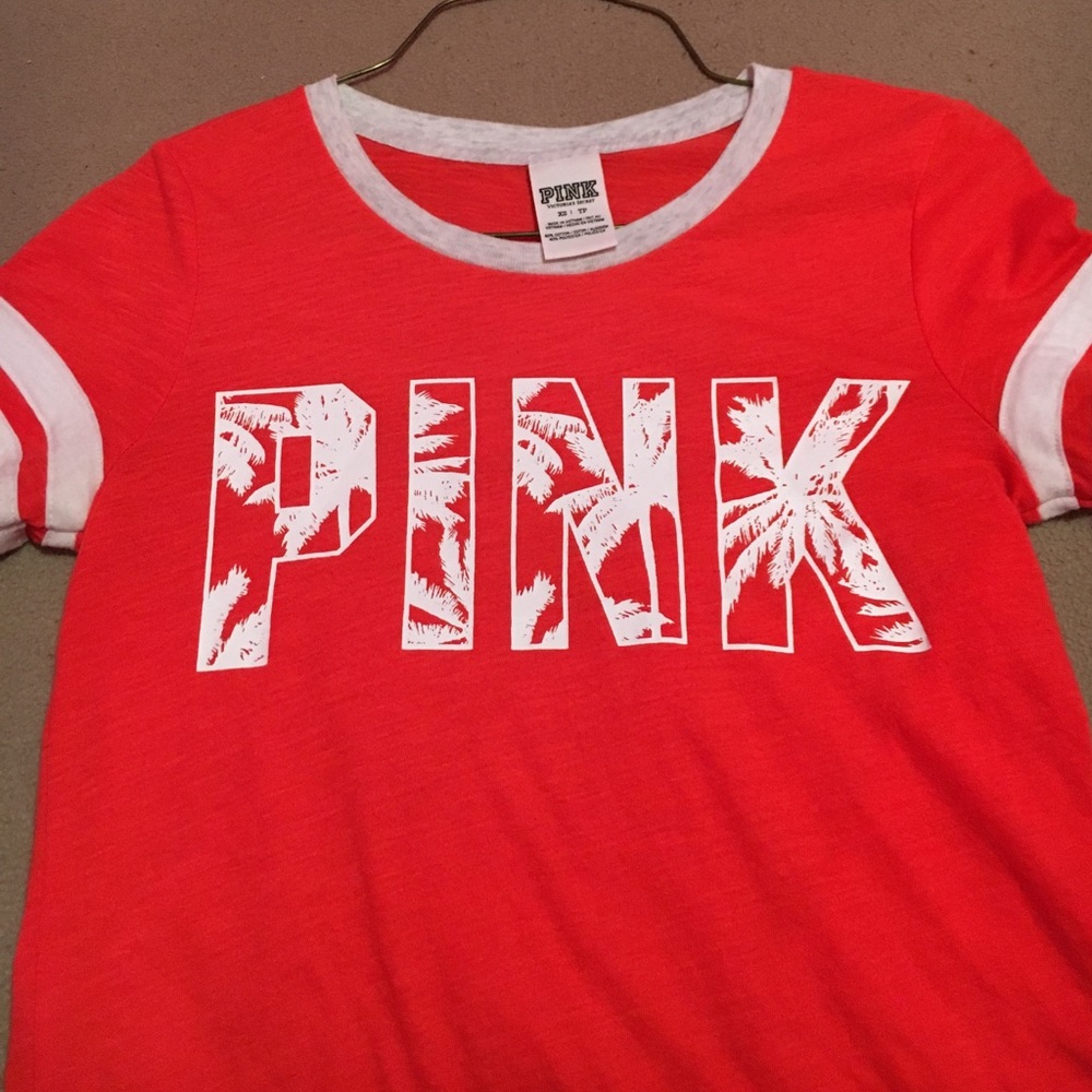 VSPINK Shirt 😍