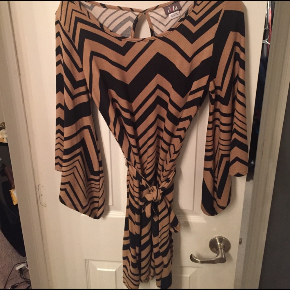 Black and Tan dress could be used as a tunic.