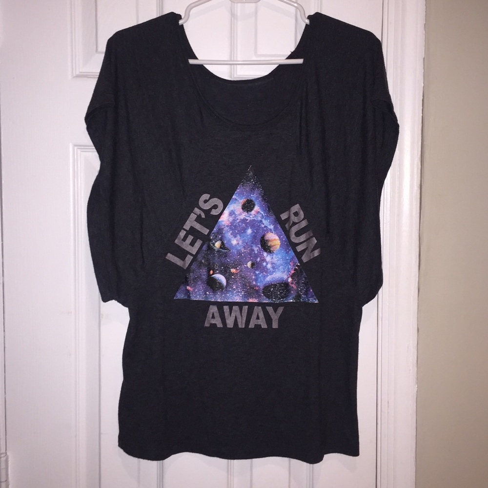 Grey galaxy print top
