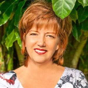 Meet your Posher, Jane