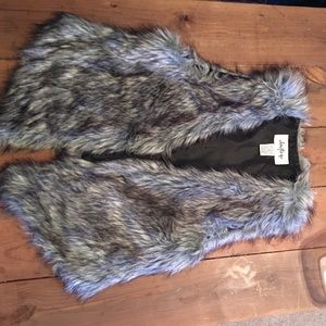 Faux Daytrip Fur Vest by Buckle