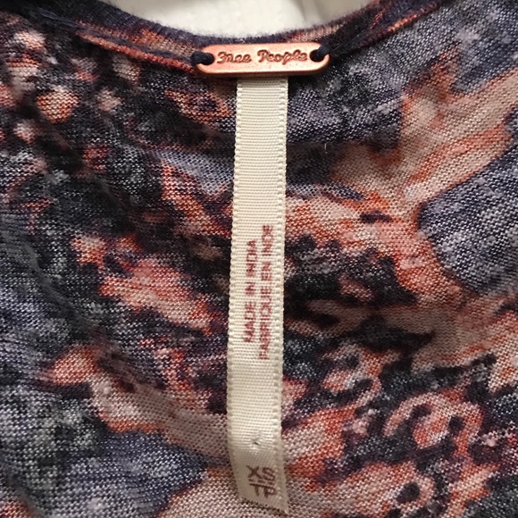 Free People Blouse Size XS - Picture 3 of 3