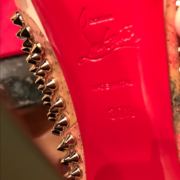 Lady peeps - Picture 4 of 5