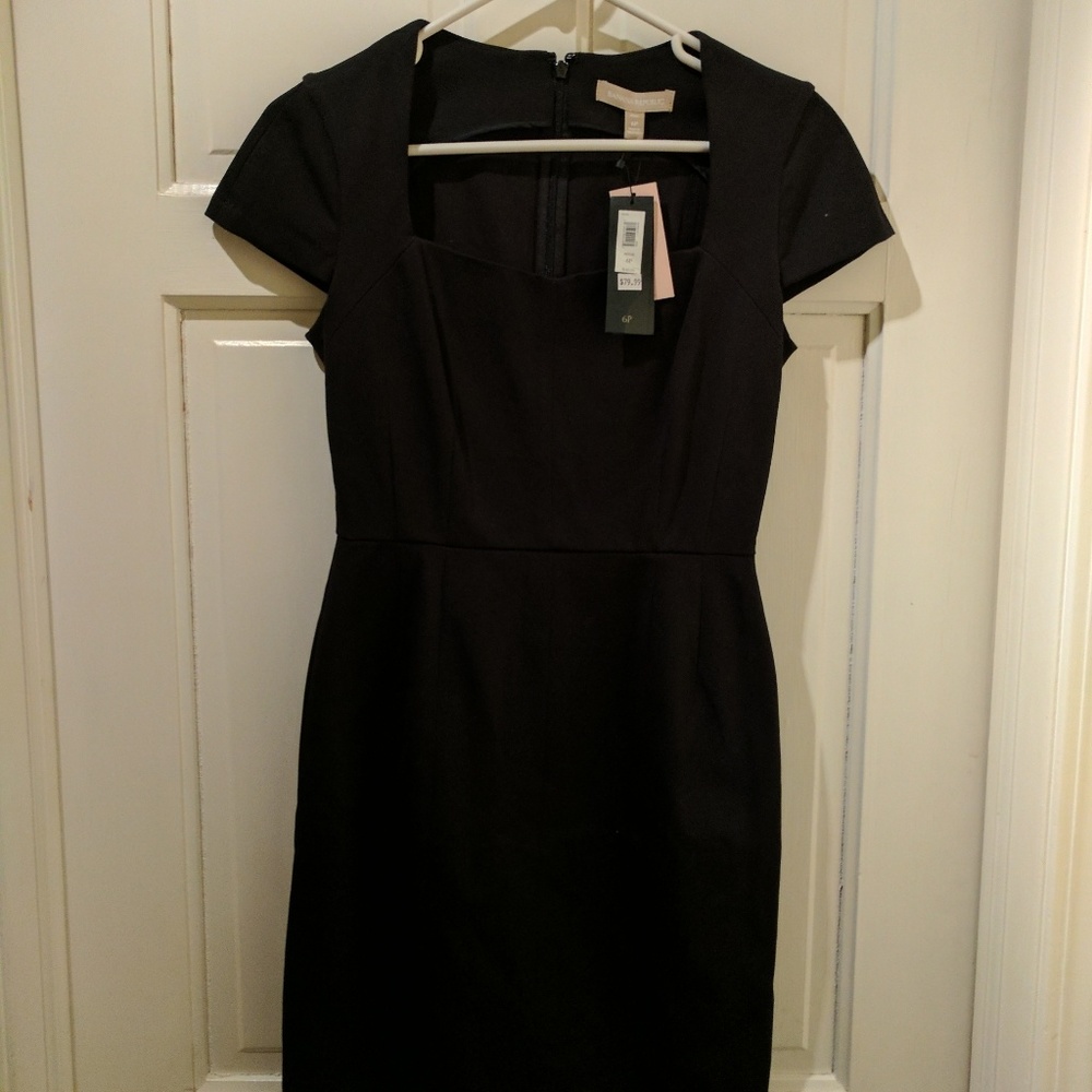 Banana Republic Black Sweetheart Neckline Dress