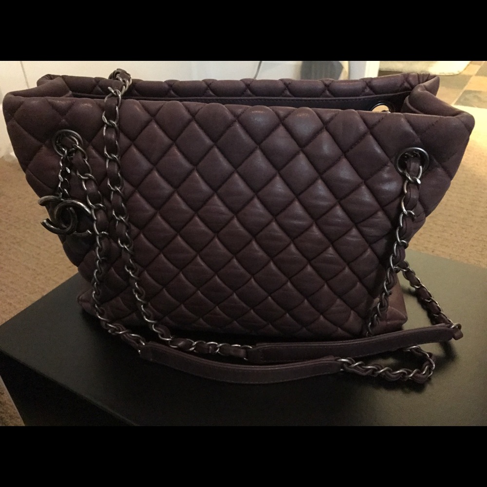 ⭕️SOLD⭕️Vintage Chanel Quilted Shoulder Bag