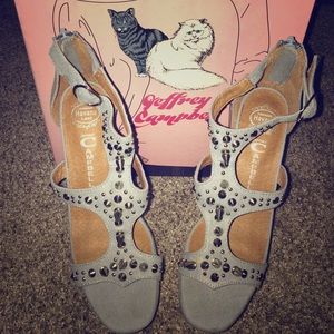 Jeffrey Campbell Contain Heelless blue in size 6