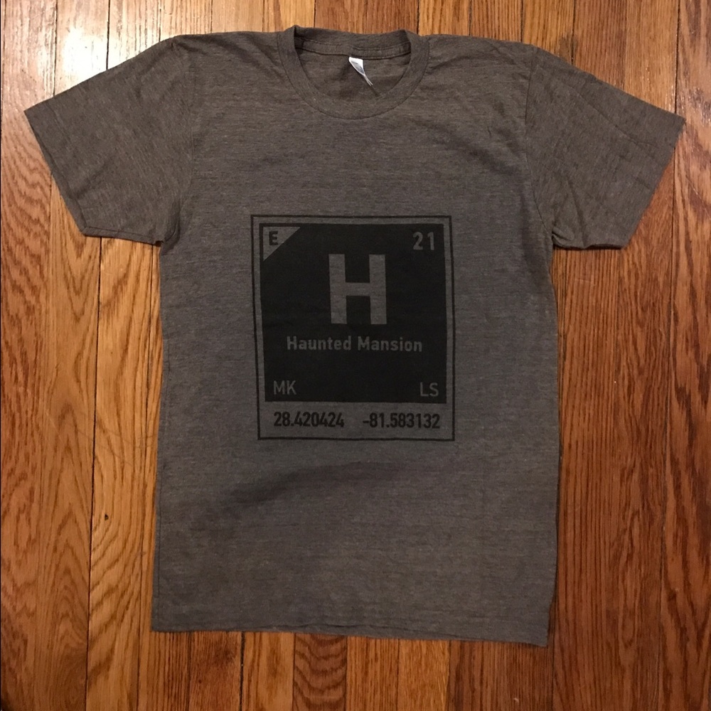 Disney haunted mansion t shirt