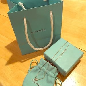 Elsa Peretti Bean necklace