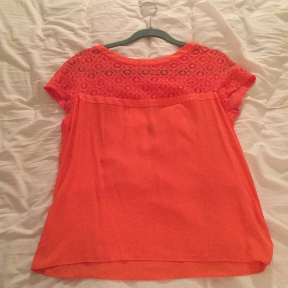 Fossil coral shirt size small