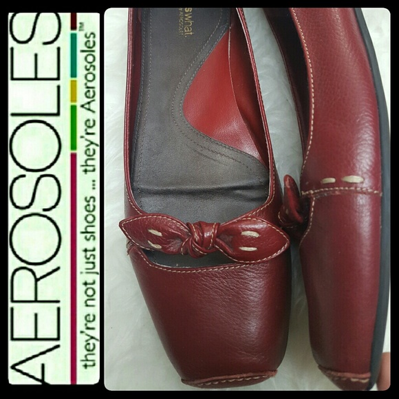 Shoes - Aerosoles What's What Leather Flats