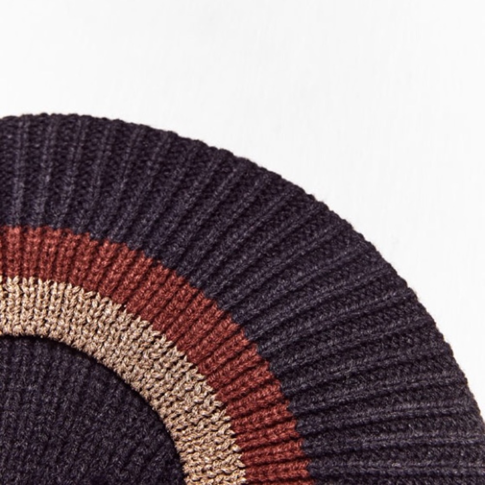 Zara Beret - Picture 2 of 3
