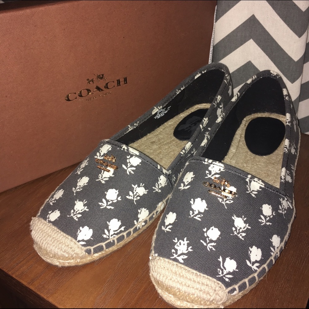Rhodelle Round Toe Canvas Espadrille