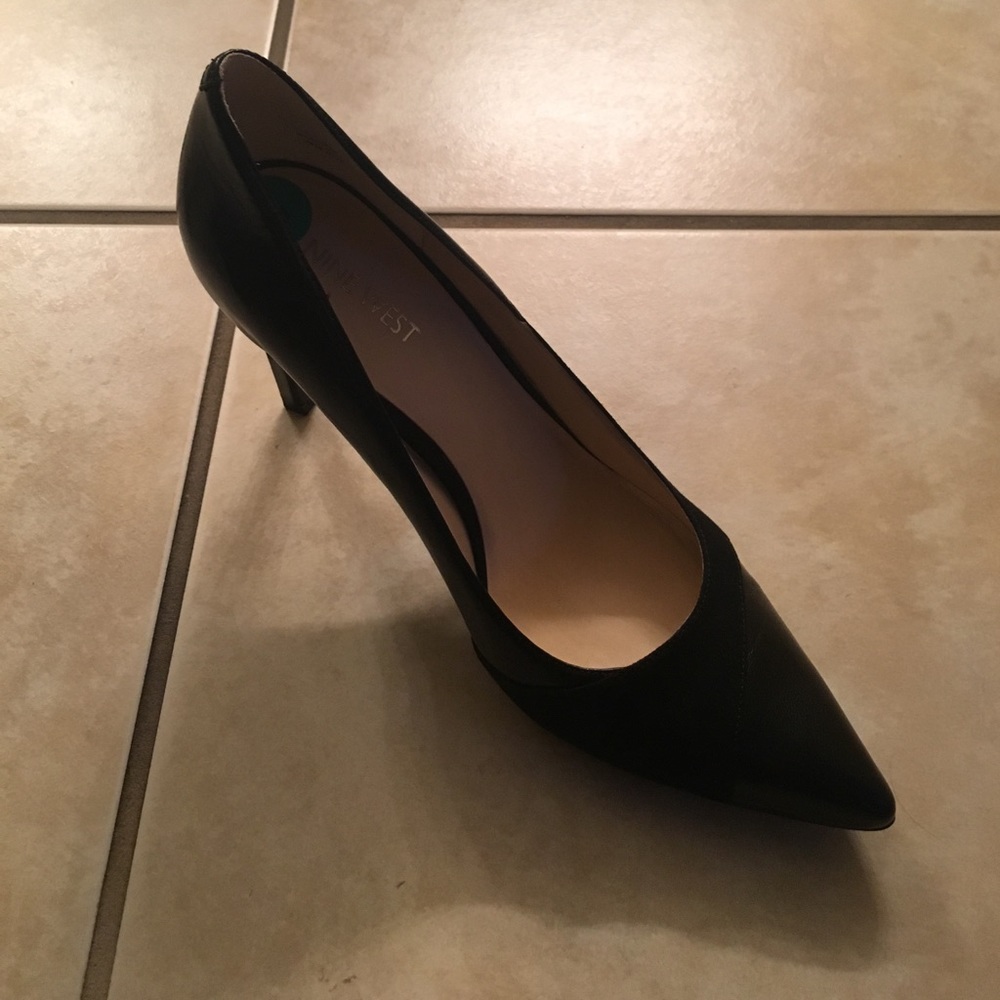 Black heels brand new