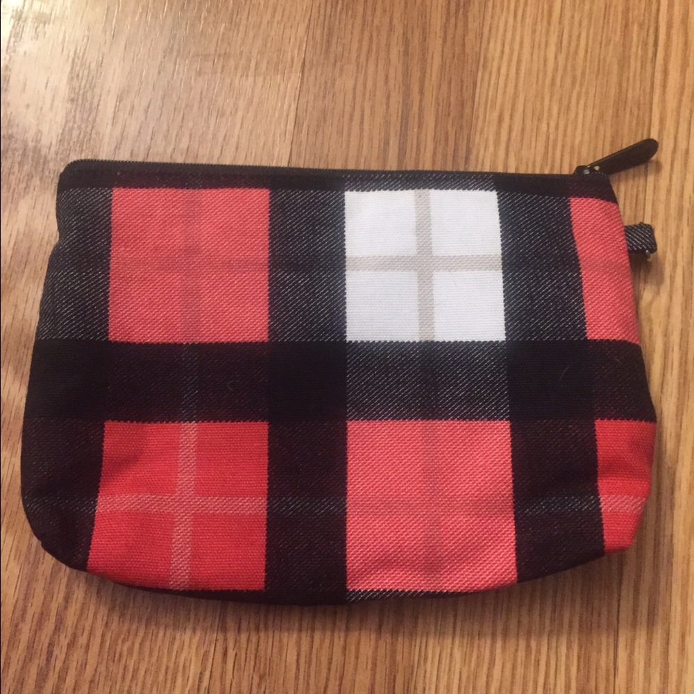 Thirty One Plaid Zipper Bag