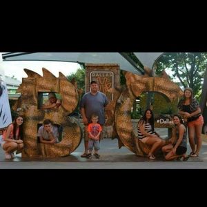 Meet your Posher, Crit doris