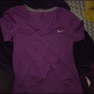 Nike pro short sleeve 😍