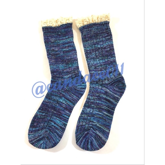 ⭐️5 STAR rated!⭐️ Lace Top Sock (Blue) - Picture 2 of 5