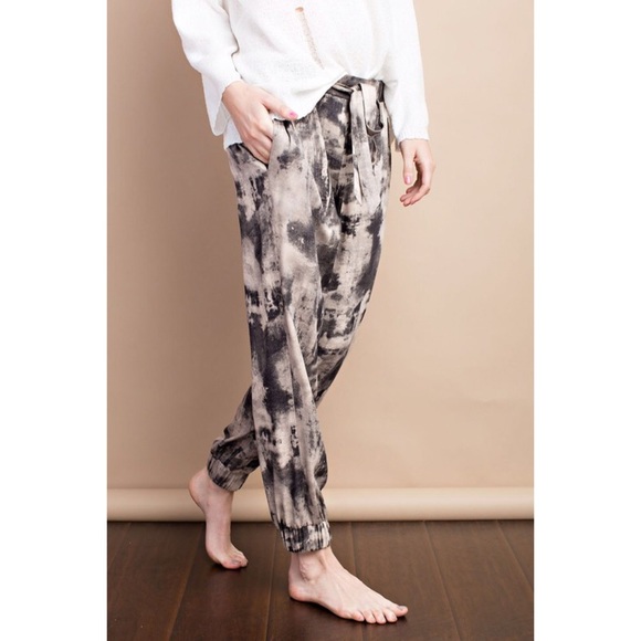 Tie Dye Woven Pants - Picture 2 of 5