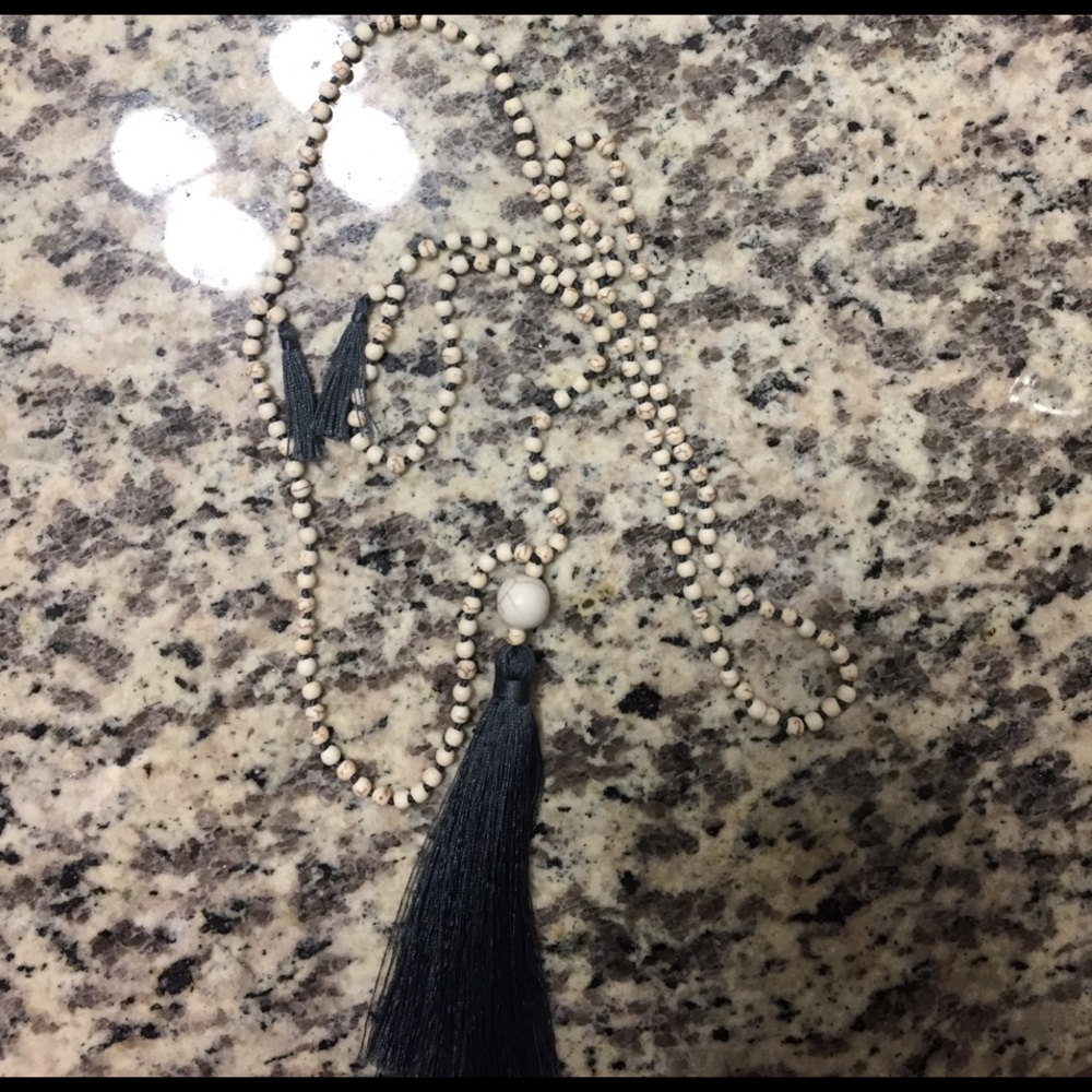 Tassel necklace
