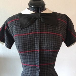 AMAZING Mad Men Vintage 1960's Pencil Dress  - XS