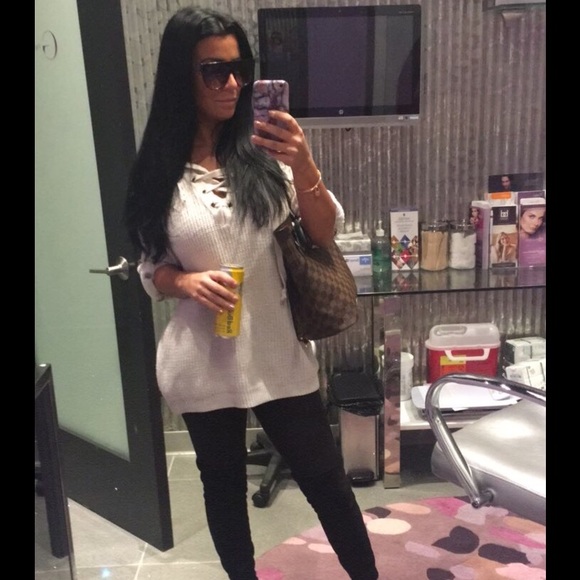 Meet your Posher, Bria! - Picture 3 of 3