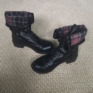 Black Combat Boots