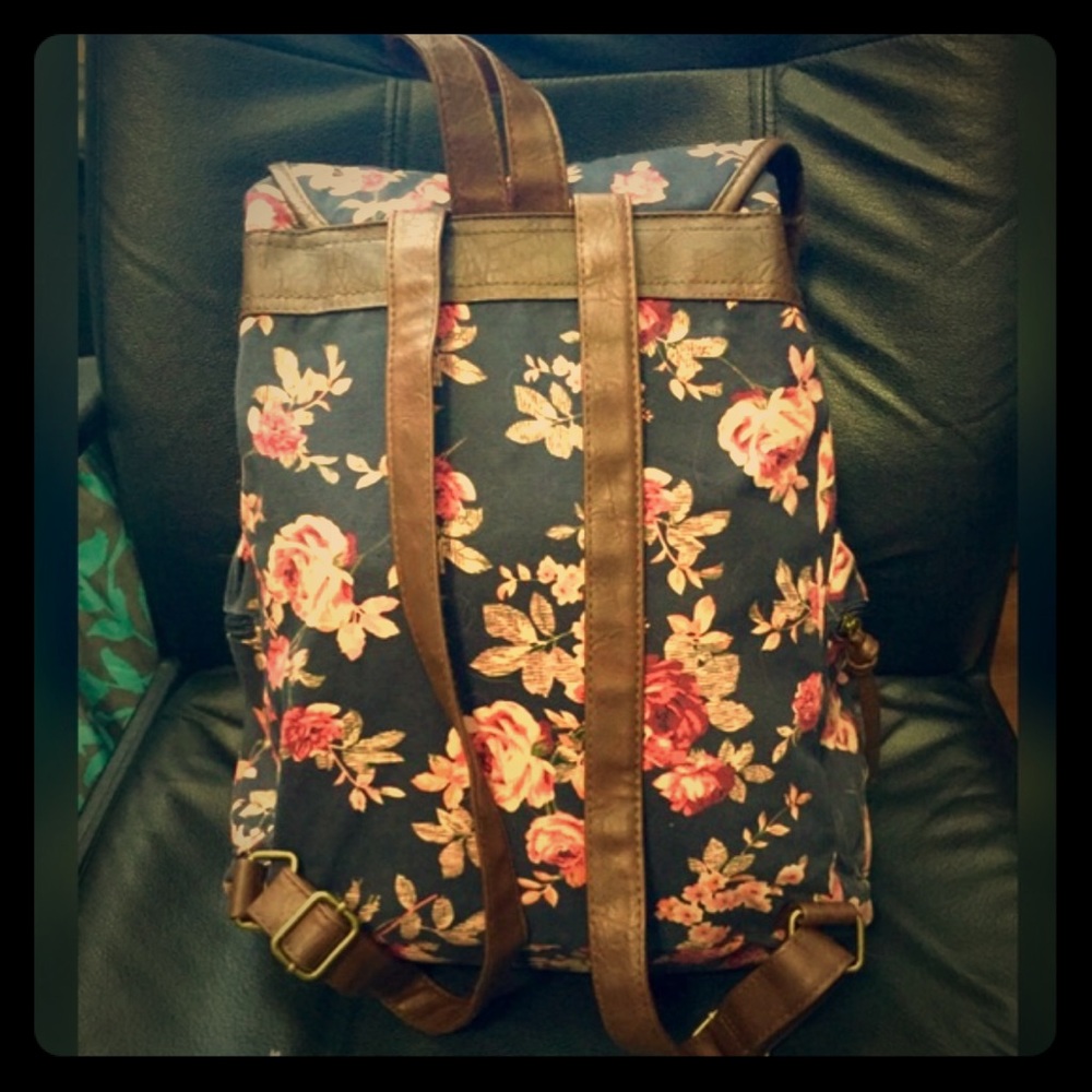 AE Backpack