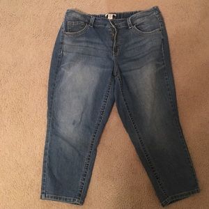 American Rag Crop Jeans