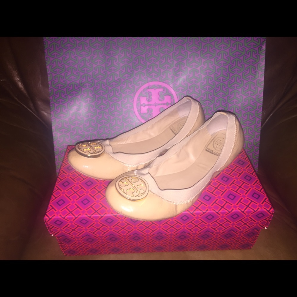 Tory Burch Nude Flat