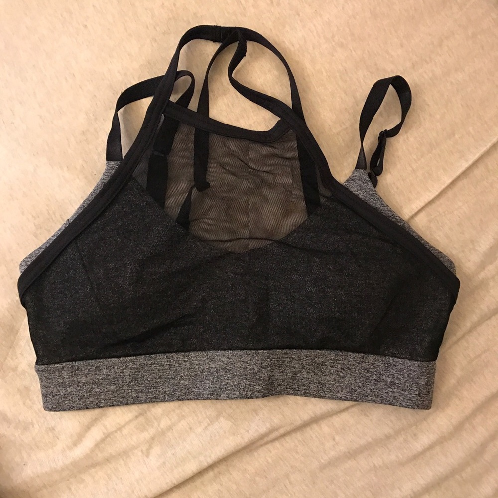 NWOT Forever21 mesh double tap sports bra