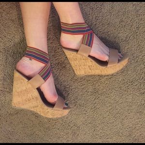 Perfect summer wedges!!