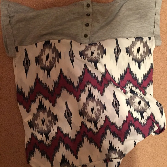 clothes - Picture 5 of 8