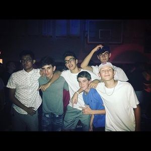 Meet your Posher, Hunter