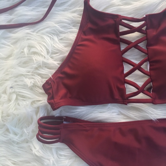 • NEW Maroon Criss Cross Bikini Set • - Picture 3 of 4