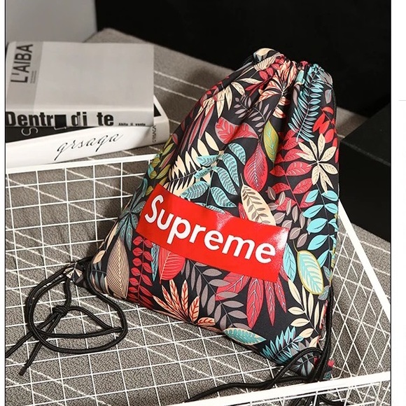 Supreme Drawstring Bag - Picture 2 of 3