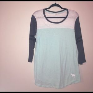 Color Block Tee-Shirt 👽 Victoria's Secret Pink