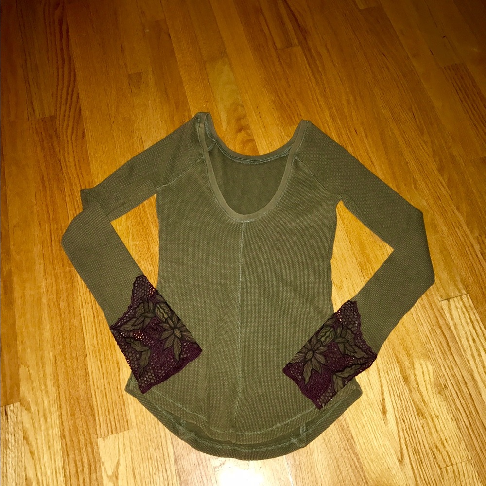 Beautiful  brad new free people lace.