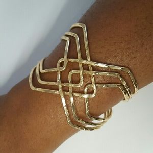 Gold Fashion Cuff
