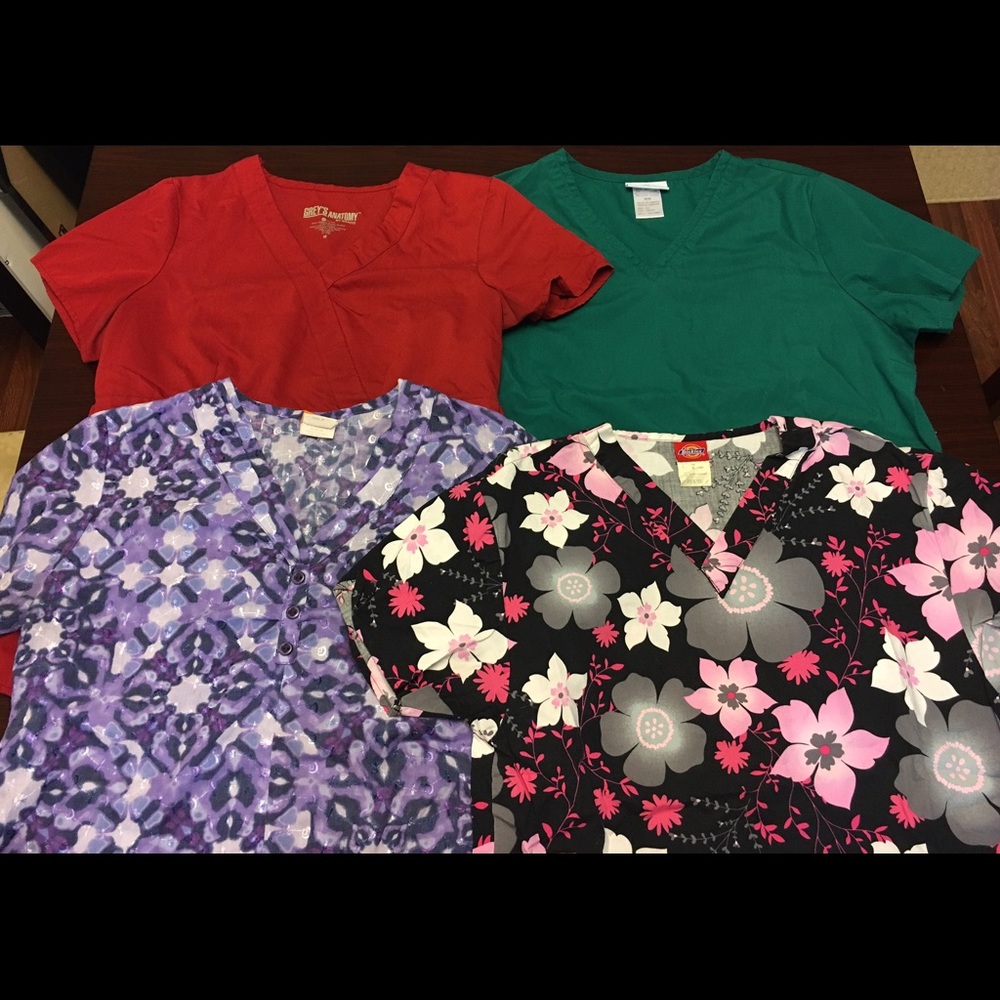 Scrub top bundle - 3 mediums & 1 small