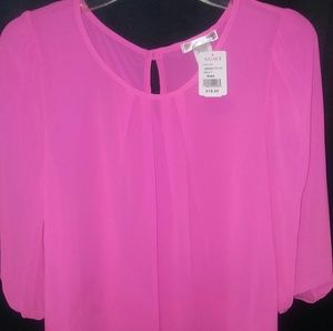 Agaci blouse perfect for Valentine's Day!