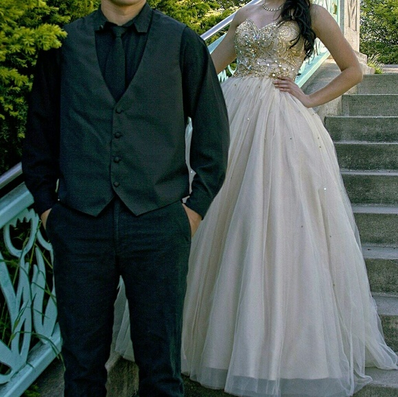 Prom dress