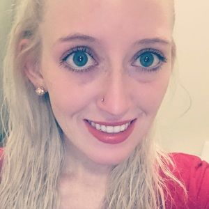 Meet your Posher, Lindsey