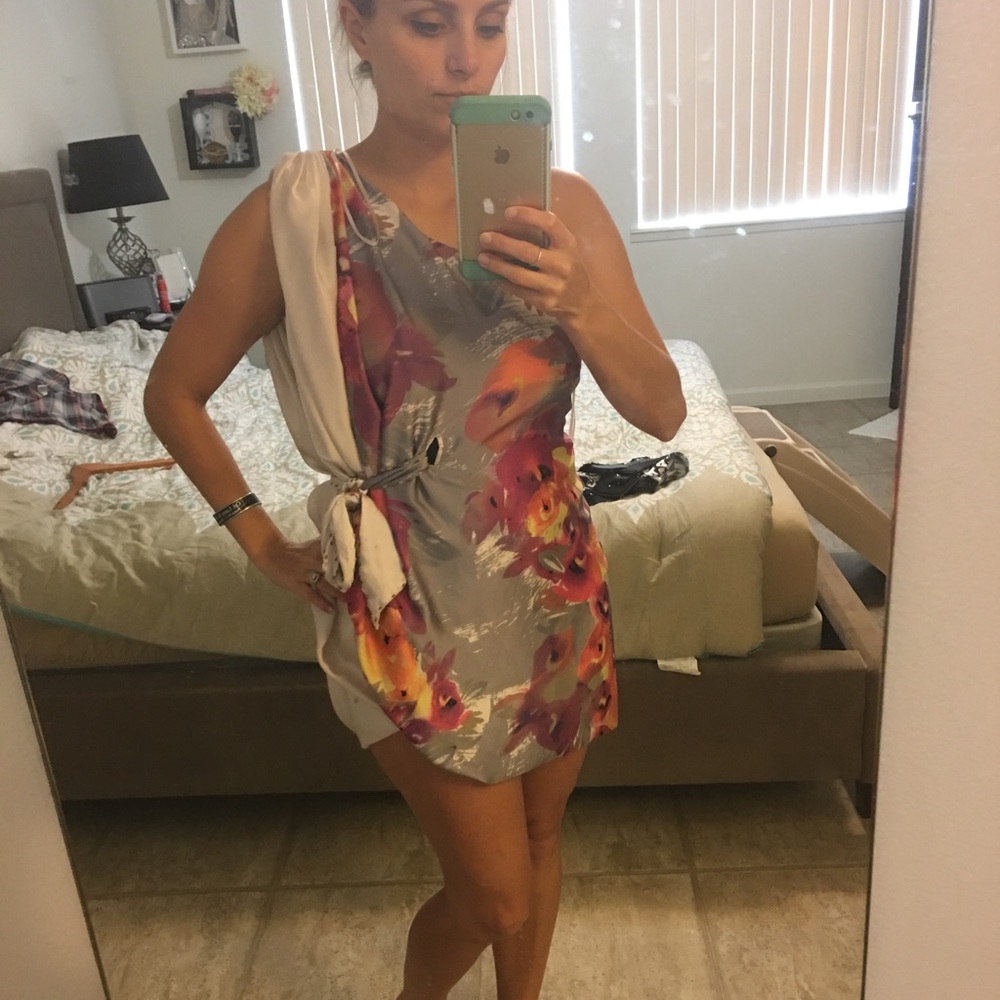 One shoulder dress