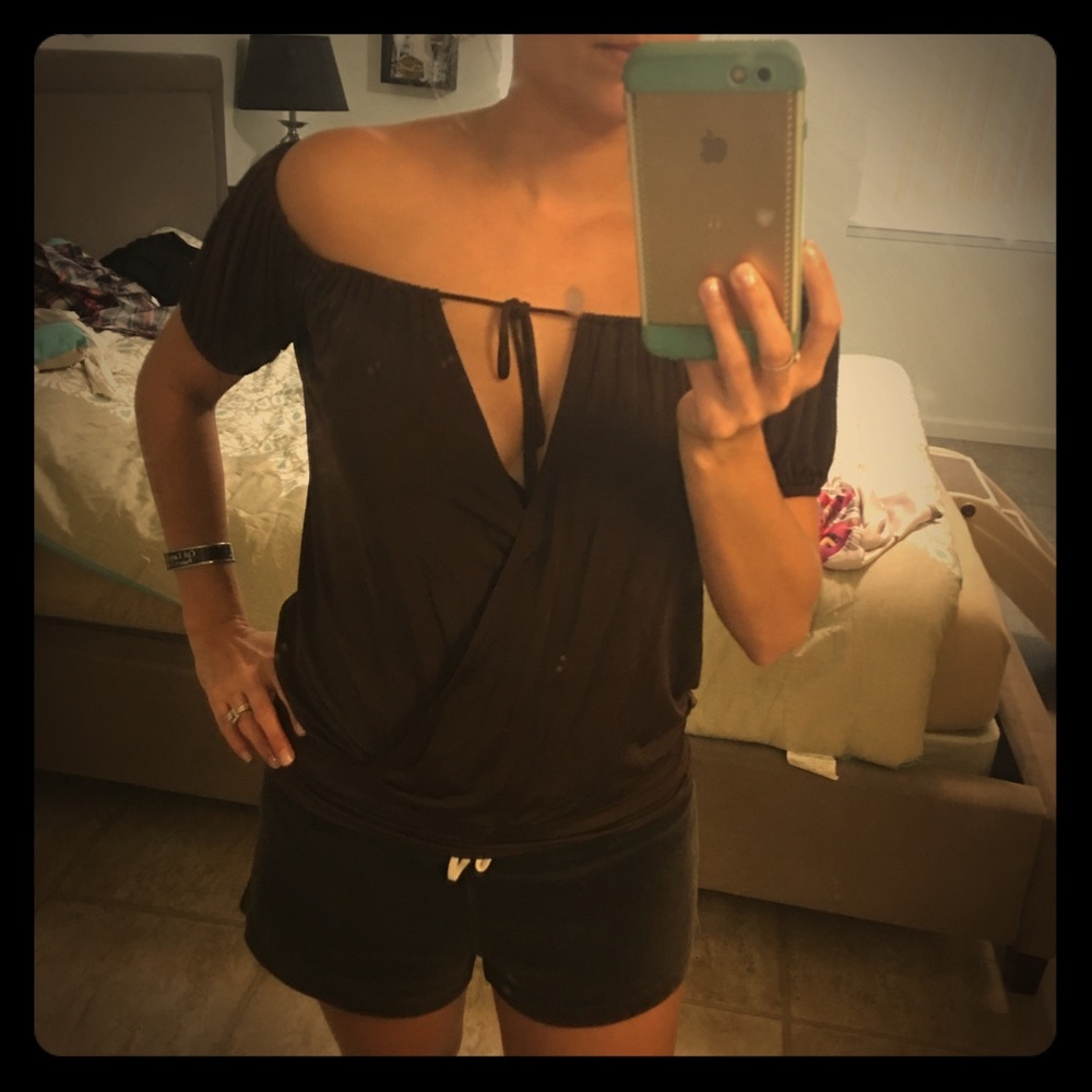 Brown Bebe top